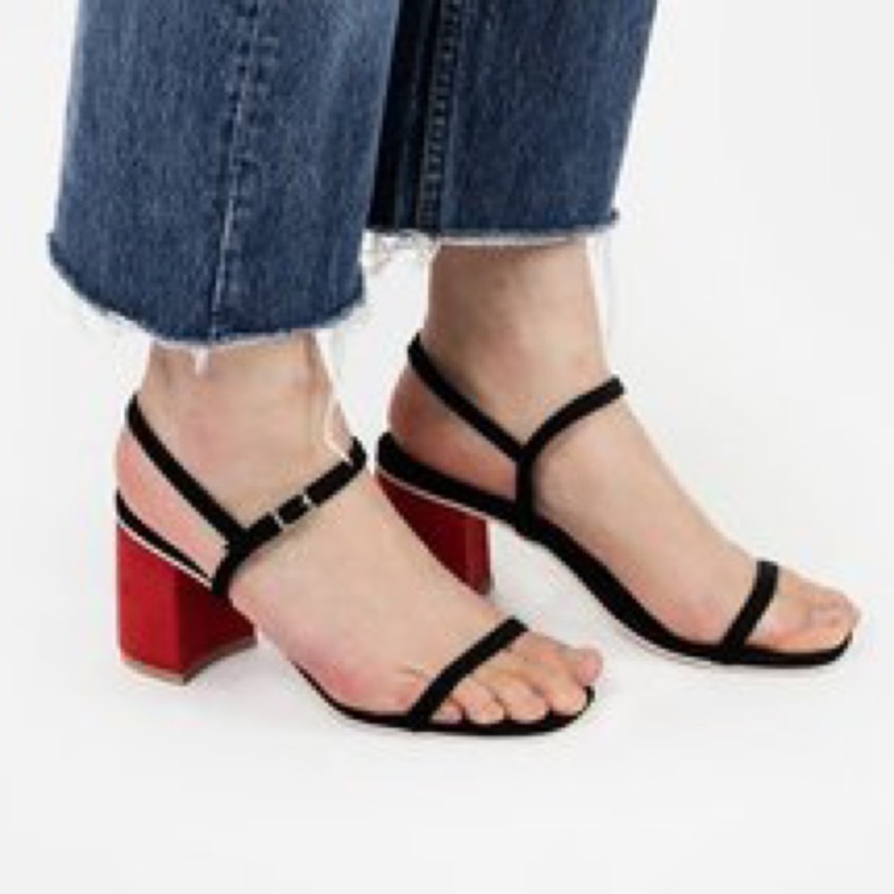 RAFA | Simple Sandal in Black & Cherry Red